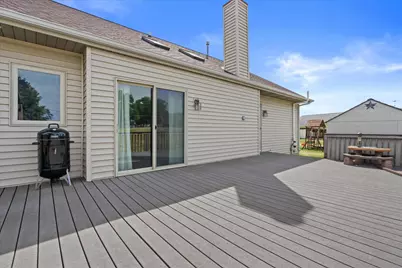 N7101  Lakeshore Ave, Sugar Creek, WI 53121 - Photo 30