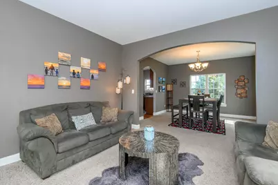N116W17834  Blackstone Cir, Germantown, WI 53022 - Photo 8