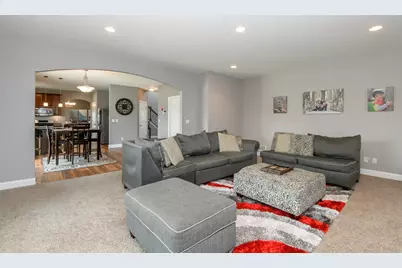 N116W17834  Blackstone Cir, Germantown, WI 53022 - Photo 12