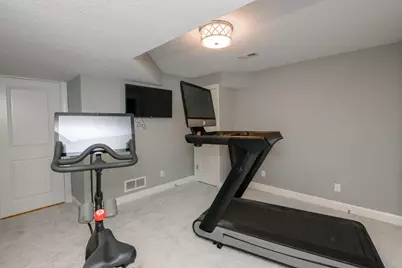 N116W17834  Blackstone Cir, Germantown, WI 53022 - Photo 34