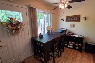 2609 Crosscreek Dr, Sheboygan, WI 53081 - Photo 8