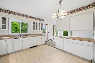 1415 Garfield Ave, Waukesha, WI 53189 - Photo 2