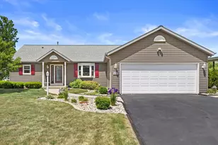 6620 Ranger Dr, Racine, WI 53406 - Photo 2