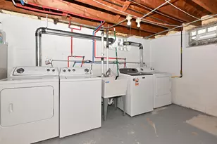8730 W Hadley St, Milwaukee, WI 53222 - Photo 36