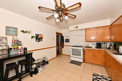 8730 W Hadley St, Milwaukee, WI 53222 - Photo 32