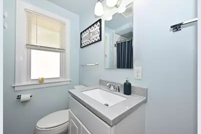 8730 W Hadley St, Milwaukee, WI 53222 - Photo 10