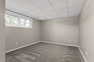 718 N Water St, Watertown, WI 53098 - Photo 26