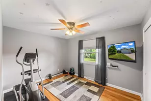 1310 Sunnycrest Dr, Brookfield, WI 53186 - Photo 18
