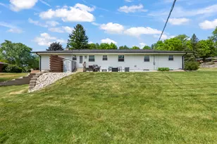 1310 Sunnycrest Dr, Brookfield, WI 53186 - Photo 36