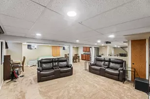 1310 Sunnycrest Dr, Brookfield, WI 53186 - Photo 28