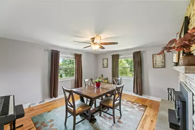 1310  Sunnycrest Dr, Brookfield, WI 53186 - Photo 12