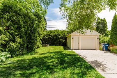 2914 N 69th St, Milwaukee, WI 53210 - Photo 30