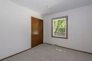 519 Greenfield Dr, Grafton, WI 53024 - Photo 20