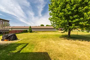 307 Roberts St, Holmen, WI 54636 - Photo 20