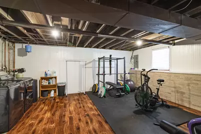 307  Roberts St, Holmen, WI 54636 - Photo 18