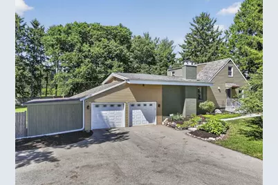 7072  Delview Ave, Delavan, WI 53115 - Photo 2