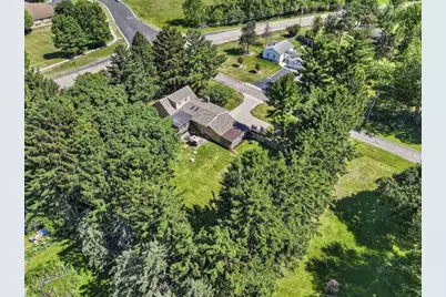 7072  Delview Ave, Delavan, WI 53115 - Photo 6