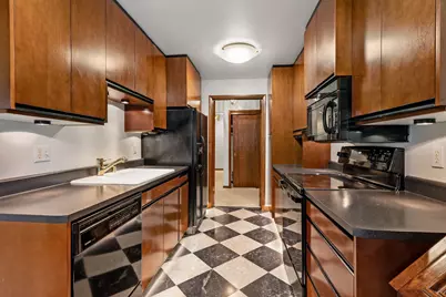 1219 N Jackson St #308, Milwaukee, WI 53202 - Photo 12