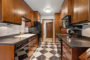 1219 N Jackson St, Milwaukee, WI 53202 - Photo 12