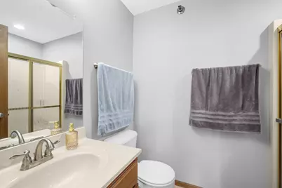 4511 S 124th St, New Berlin, WI 53151 - Photo 12