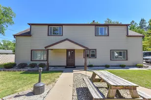 N96W20275 County Line Rd, Menomonee Falls, WI 53051 - Photo 4