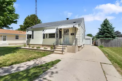 7925  46th Ave, Kenosha, WI 53142 - Photo 2