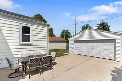 7925  46th Ave, Kenosha, WI 53142 - Photo 16