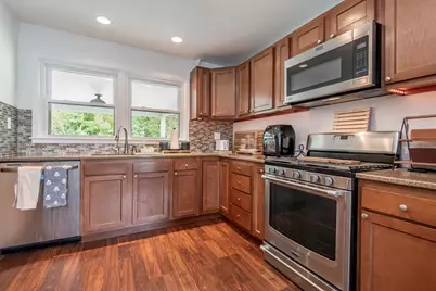 707 N Moreland Blvd, Waukesha, WI 53188 - Photo 8