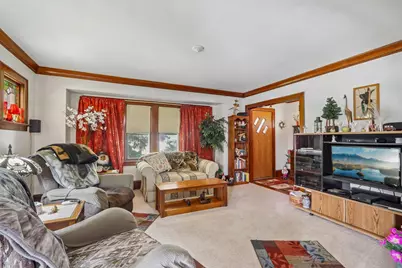 1980 S 73rd St, West Allis, WI 53219 - Photo 6