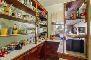1980 S 73rd St, West Allis, WI 53219 - Photo 10