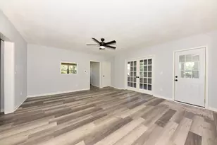 20 Otto Dr, Hartford, WI 53027 - Photo 2
