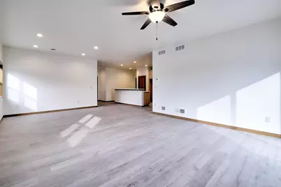 1320  Kettle Dr, Kewaskum, WI 53040 - Photo 6