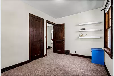 213-215  16th St, La Crosse, WI 54601 - Photo 12