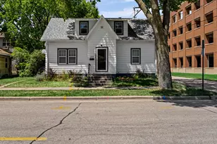 213-215 16th St, La Crosse, WI 54601 - Photo 1
