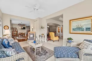 N35W23668 Auburn Ct, Pewaukee, WI 53072 - Photo 14