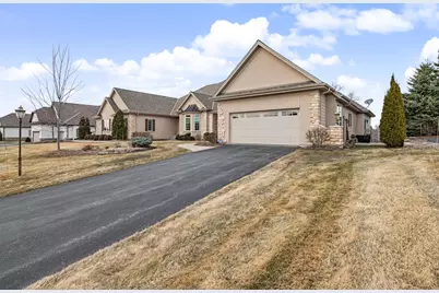 N35W23668  Auburn Ct, Pewaukee, WI 53072 - Photo 36