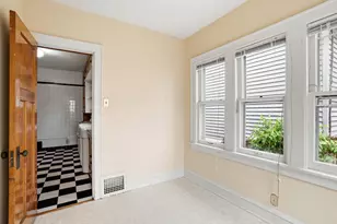 3815 N Farwell Ave, Shorewood, WI 53211 - Photo 20