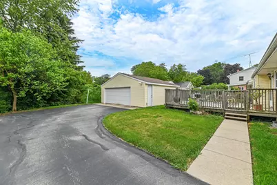 5712  Glenwood Dr, Racine, WI 53406 - Photo 26