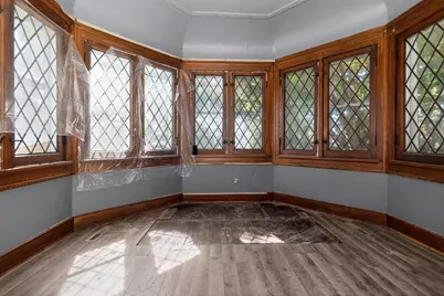 2260 N 60th St, Milwaukee, WI 53208 - Photo 10
