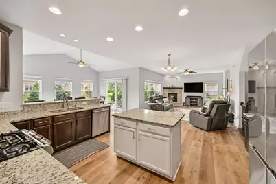 N44W22870  Bridge St, Pewaukee, WI 53072 - Photo 8