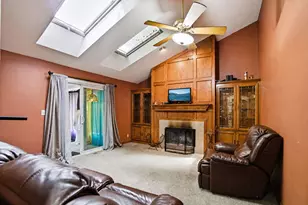 N83W18025 Le Mons Dr, Menomonee Falls, WI 53051 - Photo 18