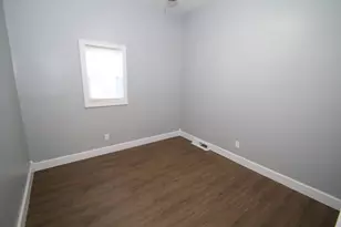 139 N 73rd St, Milwaukee, WI 53213 - Photo 12