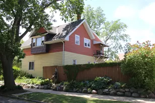 139 N 73rd St, Milwaukee, WI 53213 - Photo 2
