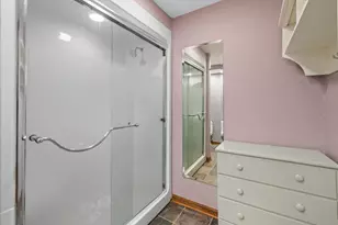 904 W Labelle Ave, Oconomowoc, WI 53066 - Photo 42
