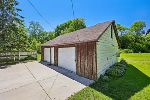 509 S 105th St, West Allis, WI 53214 - Photo 28
