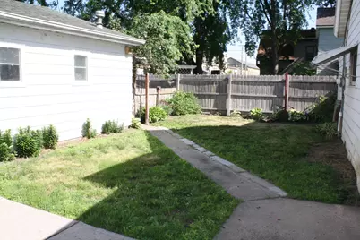 223  Copeland Ave, La Crosse, WI 54603 - Photo 4