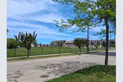 1008  11th St, Racine, WI 53403 - Photo 16