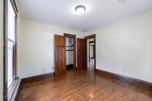 1008 11th St, Racine, WI 53403 - Photo 8