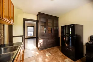 1008 11th St, Racine, WI 53403 - Photo 4