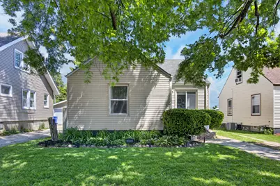 7413  32nd Ave, Kenosha, WI 53142 - Photo 2